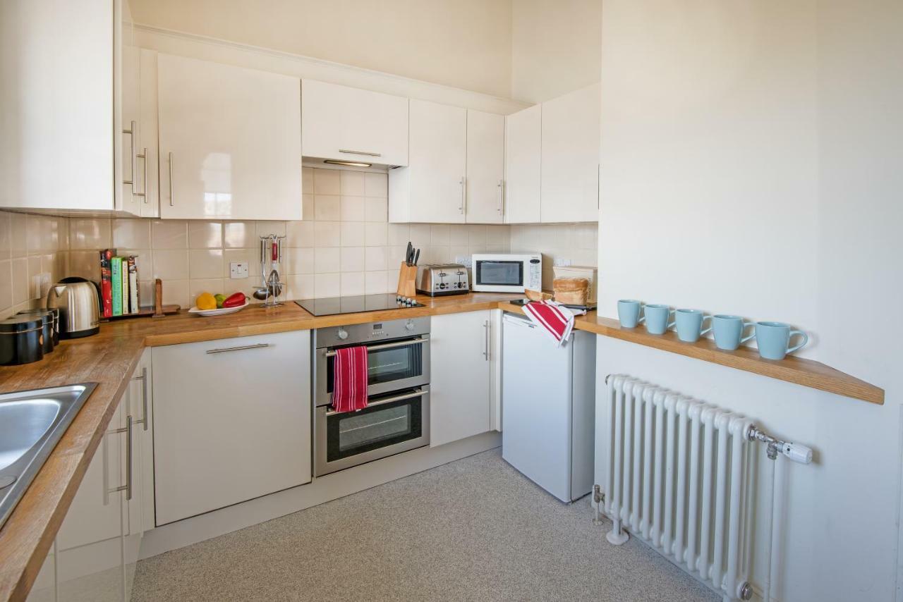 Merchant'S House - Large Two Floor Apartment!! Sleeps Up To 11 People, First Floor Available Separately, Sleeping 2 People At A Reduced Rate!!! آيماوث المظهر الخارجي الصورة